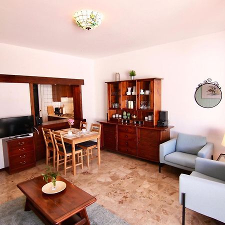 Apartamento Casa Roccia Pino Lago Maggiore Exterior foto