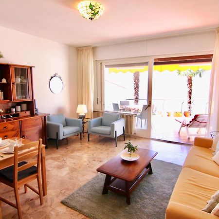 Apartamento Casa Roccia Pino Lago Maggiore Exterior foto